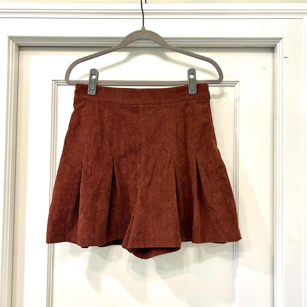 HYFVE Brown Corduroy Pleated Shorts
